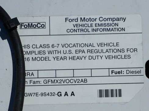 Used 2016 Ford F650 2WD Crew Cab Super Duty image 21