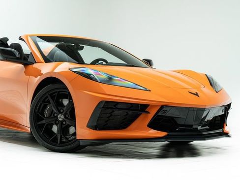 Used 2022 Chevrolet Corvette Stingray Premium Conv w/ Z51 Performance Package image 4