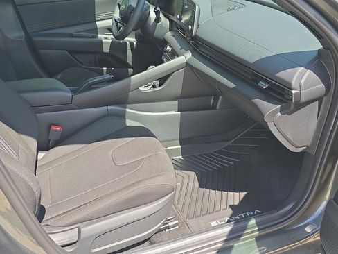 New 2026 Hyundai Elantra Sport FWD image 12