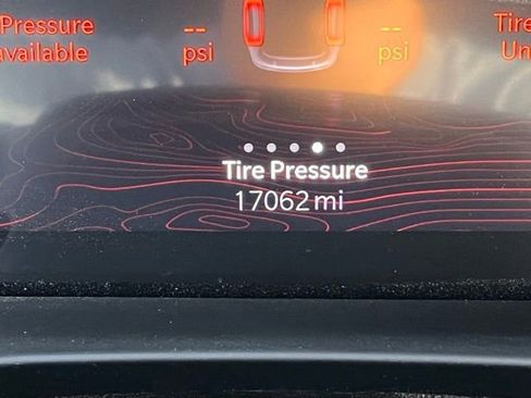 Used 2024 Jeep Grand Cherokee L Overland AWD/4WD image 17