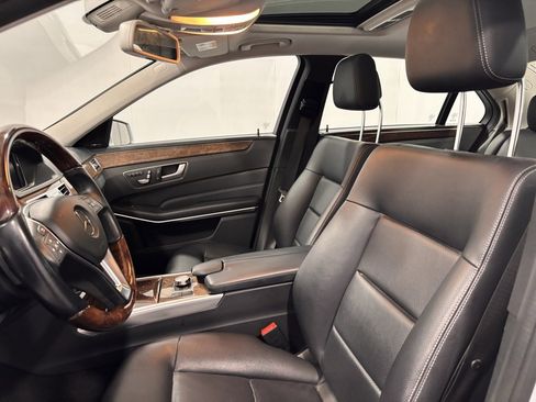 Used 2014 Mercedes-Benz E 250 BlueTEC 4MATIC Sedan image 12