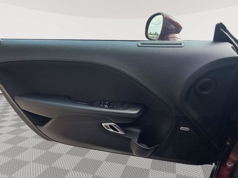Used 2019 Dodge Challenger R/T RWD image 19