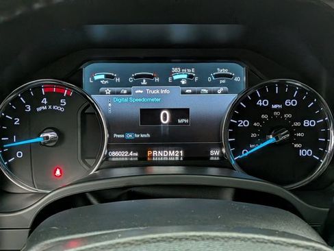 Certified 2019 Ford F250 Lariat w/ Chrome Package image 43