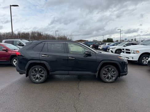 Used 2024 Toyota RAV4 Limited w/ Advanced Technology Package image 5