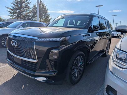 Used 2025 INFINITI QX80 Luxe