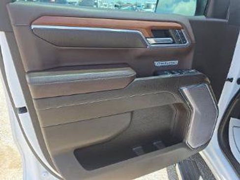 Used 2023 GMC Sierra 1500 Denali w/ Denali Reserve Package RWD image 22
