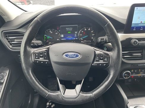 Used 2021 Ford Escape SEL image 21