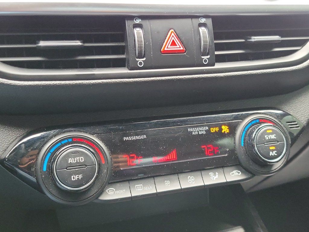 Certified 2022 Kia Forte GT-Line FWD image 22