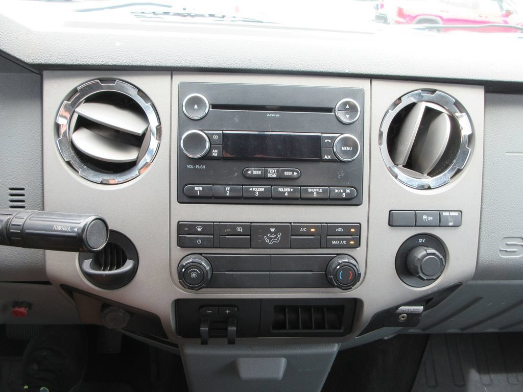 Used 2015 Ford F250 XLT RWD image 23