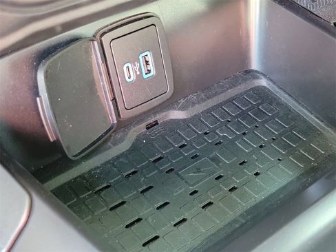 Used 2024 Ford Bronco Badlands image 29