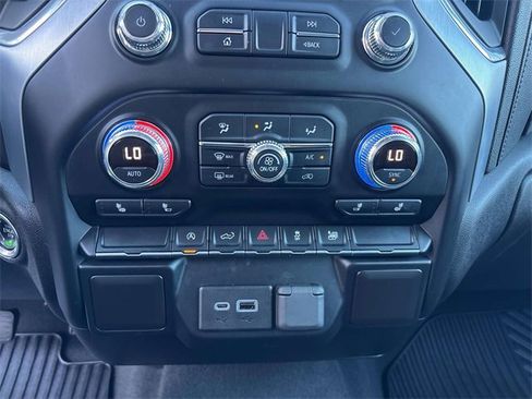 Used 2021 GMC Sierra 1500 Elevation image 24