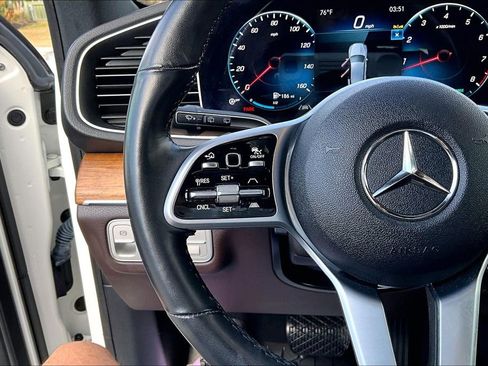 Used 2022 Mercedes-Benz GLE 450 4MATIC image 11