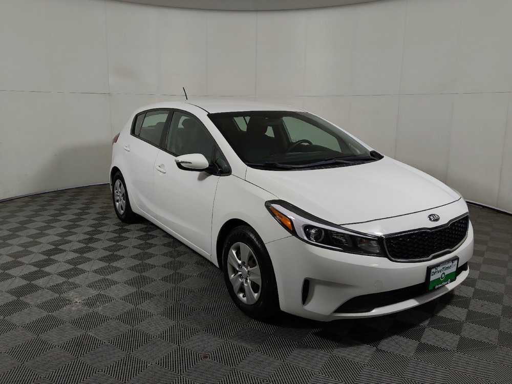 Used 2017 Kia Forte LX FWD image 13