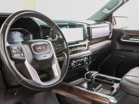 Used 2023 GMC Sierra 1500 Elevation w/ LPO, Elevation Black Package image 23