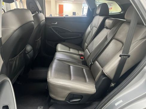 Used 2017 Hyundai Santa Fe SE w/ SE Premium Package 02 image 28