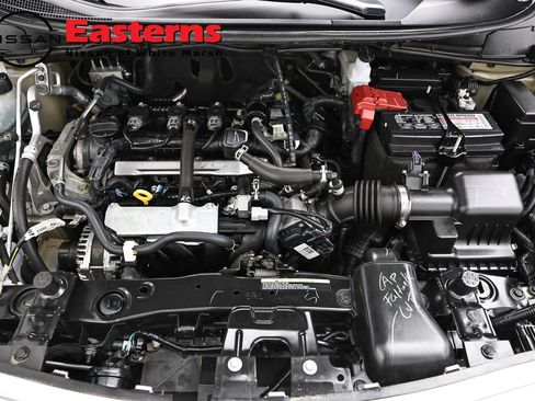 Used 2025 Nissan Versa SV FWD image 7