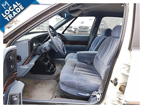 Used 1997 Buick Le Sabre Custom w/ Headliner Lighting Pkg image 13