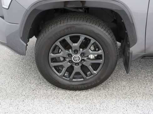 Used 2024 Toyota Tundra Platinum image 11