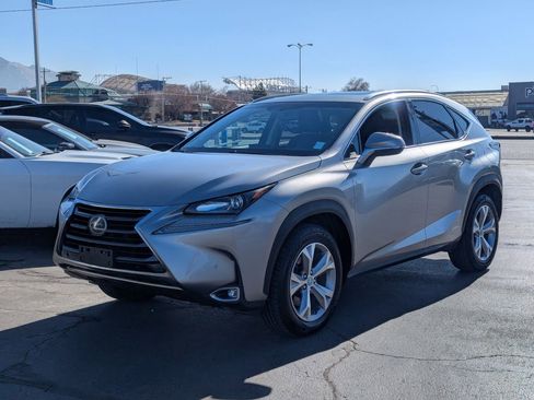 Used 2017 Lexus NX 300h AWD image 9