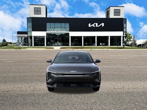 New 2026 Kia K4 FWD image 2