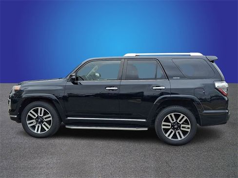 Used 2019 Toyota 4Runner Limited image 7