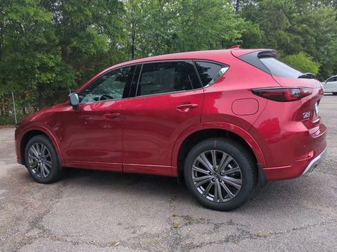New 2025 MAZDA CX-5 Signature image 6