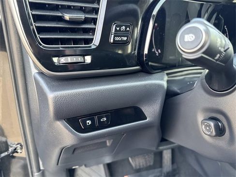 Certified 2025 Lexus NX 350 AWD w/ Luxury Package image 32