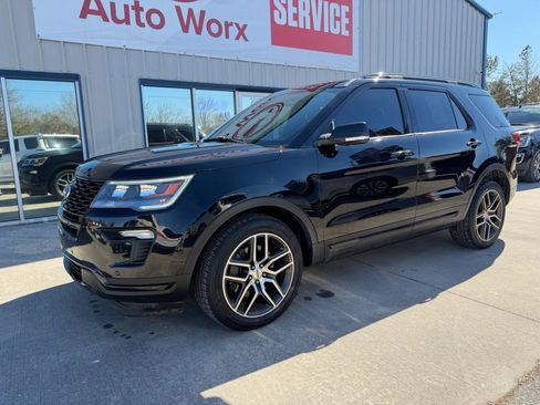 Used 2018 Ford Explorer Sport w/ Equipment Group 401A image 17