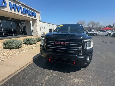 Used 2022 GMC Sierra 2500 AT4 w/ Gooseneck/5TH Wheel Package image 4