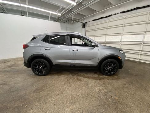 Used 2024 Buick Encore GX Sport Touring w/ Experience Buick Package image 7