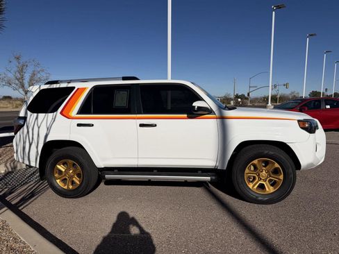 Used 2020 Toyota 4Runner SR5 image 7