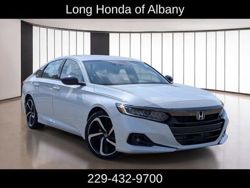 Used 2022 Honda Accord Sport image 3