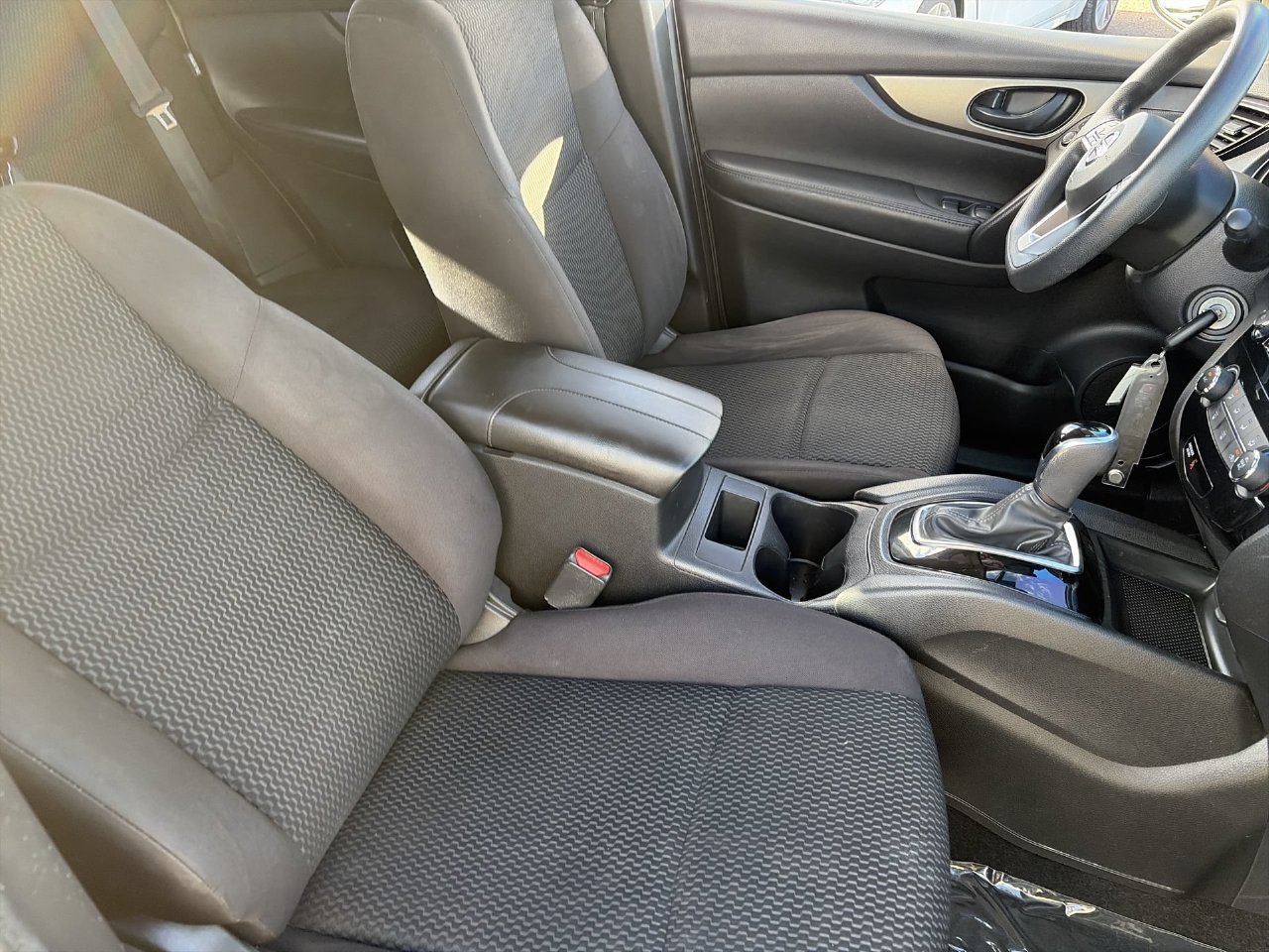 Used 2020 Nissan Rogue Sport S AWD/4WD image 10