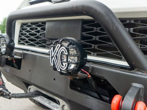 Used 2021 Toyota 4Runner Venture w/ Moonroof Package image 13