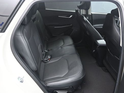 Certified 2022 Kia EV6 Wind w/ Wind Technology Package image 36