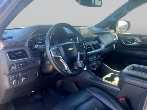 Used 2023 Chevrolet Tahoe LT w/ Luxury Package AWD/4WD image 18