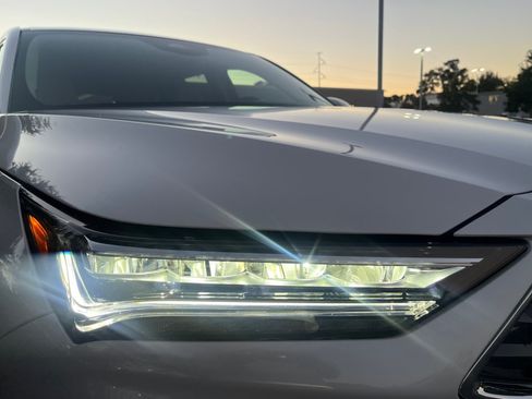 Certified 2026 Acura MDX FWD w/ Technology Package image 24