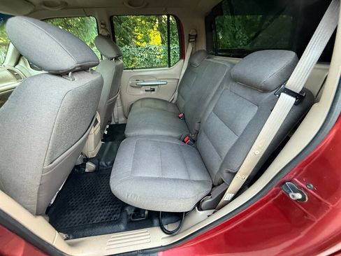 Used 2001 Ford Explorer Sport Trac 4dr image 12