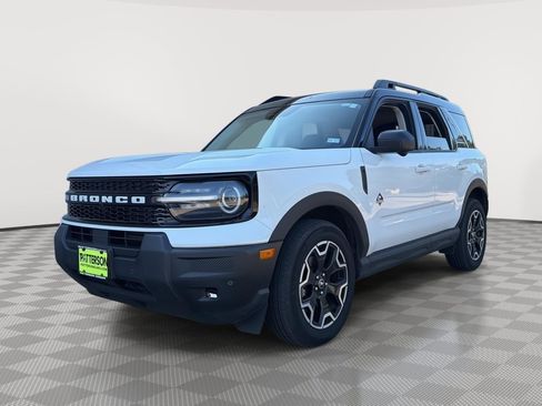 Used 2025 Ford Bronco Sport Outer Banks w/ Outer Banks Tech Package+ AWD/4WD image 4