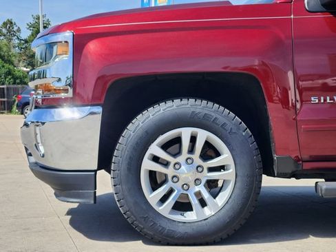 Used 2017 Chevrolet Silverado 1500 LT w/ All Star Edition AWD/4WD image 9