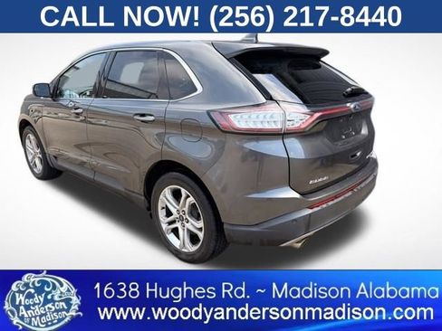 Used 2018 Ford Edge Titanium AWD/4WD image 4