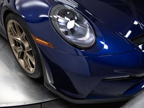 Certified 2022 Porsche 911 GT3 image 12