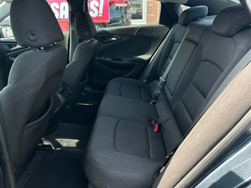 Used 2020 Chevrolet Malibu LT image 17