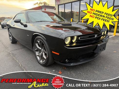 Used 2017 Dodge Challenger R/T w/ Sound Group image 1