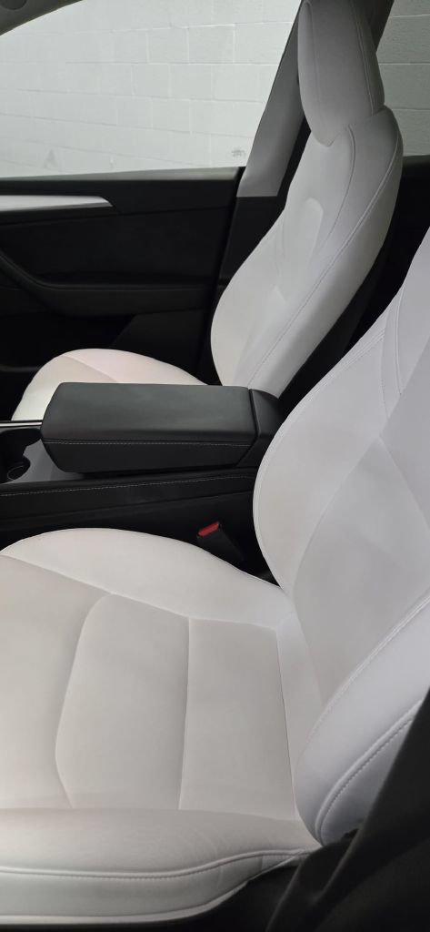 Used 2025 Tesla Model Y Long Range AWD/4WD image 8