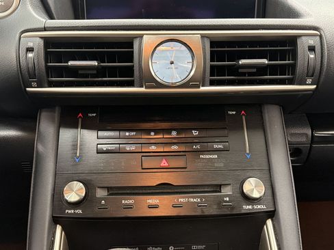 Used 2017 Lexus IS 200t w/ Navigation System Package RWD image 33