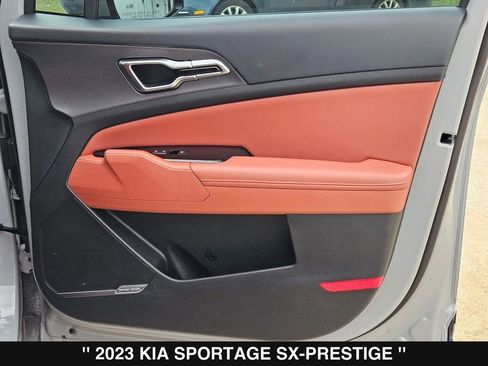 Used 2023 Kia Sportage SX image 30