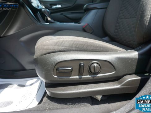Used 2020 Chevrolet Equinox LT AWD/4WD image 29