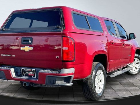Used 2018 Chevrolet Colorado LT w/ LT Convenience Package image 13