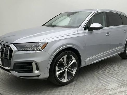 Used 2020 Audi Q7 3.0T Prestige w/ Prestige Package AWD/4WD image 4